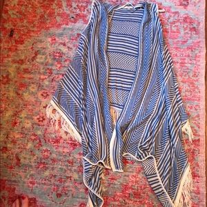 Wonens Say what XS wrap shawl